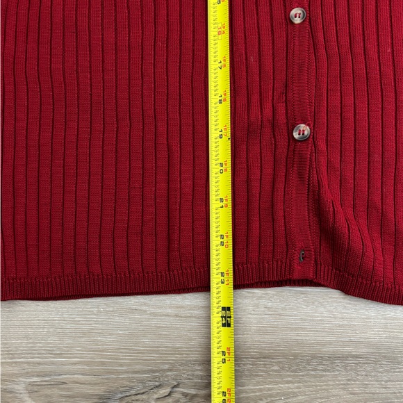 VINTAGE 90s 100% Silk Red Ribbed Button-Up Cardigan Sweater Top V-Neck - Picture 7 of 11